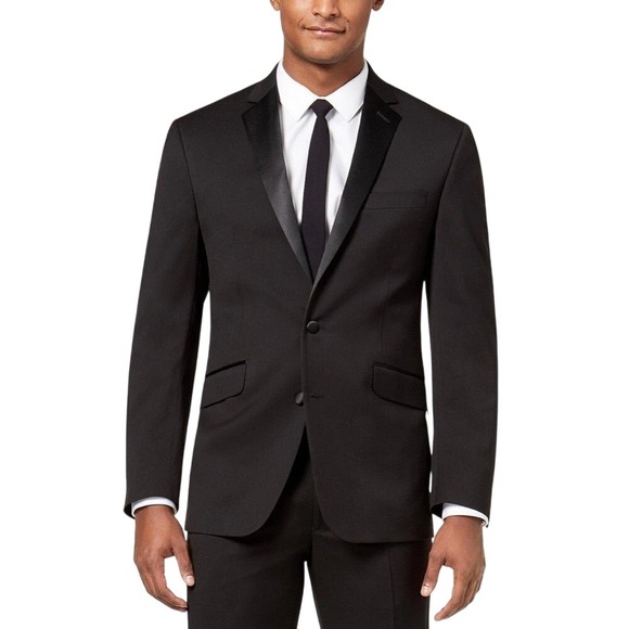 Kenneth Cole Reaction TECHNI-COLE Performance Notch Lapel Tuxedo Black 42R